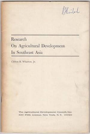 Bild des Verkufers fr Research on Agricultural Development in Southeast Asia zum Verkauf von Kaaterskill Books, ABAA/ILAB