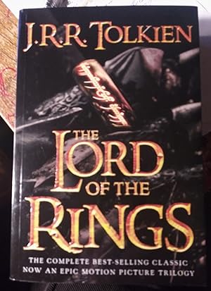 Immagine del venditore per The Lord of the Rings: The Complete Bestselling Classic - Movie Tie-In venduto da Marvin Minkler Modern First Editions