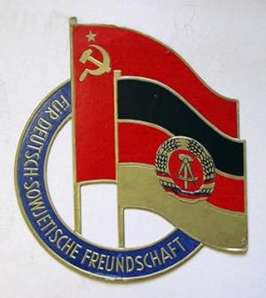 Für Deutsch-Sowjetische Freundschaft. Kartonplakette.