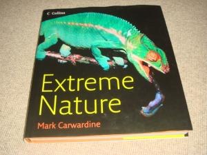 Bild des Verkufers fr Extreme Nature (1st edition hardback) zum Verkauf von 84 Charing Cross Road Books, IOBA