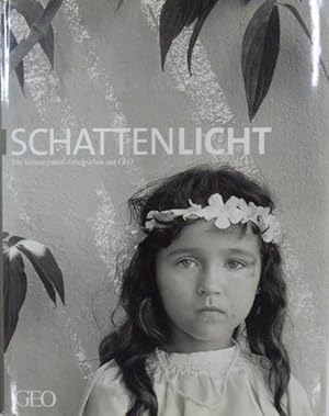 Seller image for Schattenlicht. Schwarzwei - Fotografie aus GEO. for sale by Antiquariat Querido - Frank Hermann