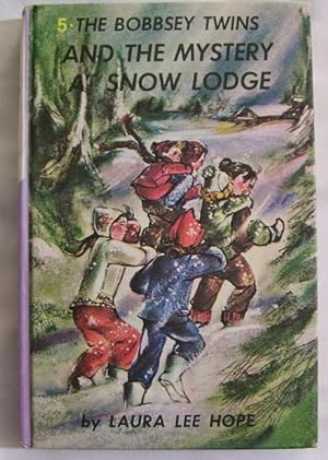 Immagine del venditore per The Bobbsey Twins and the Mystery at Snow Lodge venduto da Wordbank Books