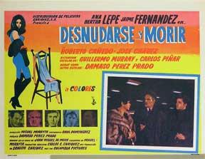 Seller image for Desnudarse y morir [movie poster]. (Cartel de la pelcula). for sale by Wittenborn Art Books