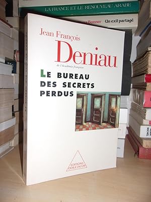 Image du vendeur pour LE BUREAU DES SECRETS PERDUS mis en vente par Planet's books