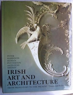Image du vendeur pour Irish Art and Architecture from Prehistory to the Present mis en vente par anglimm books