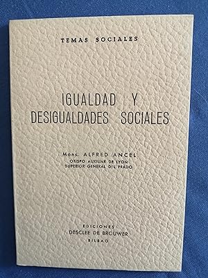 Seller image for Igualdad y desigualdades sociales for sale by Perolibros S.L.