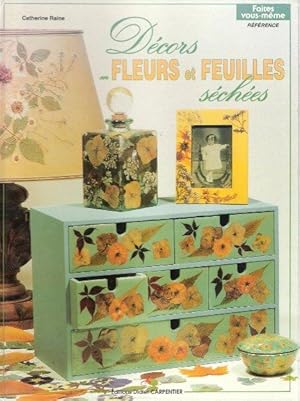 Décors En Fleurs et Feuilles Séchées