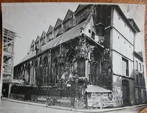 Deux photographies de l'Eglise Saint Etienne des Tonneliers vers 1936-1937.
