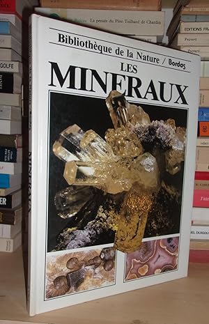 Seller image for LES MINERAUX for sale by Planet's books