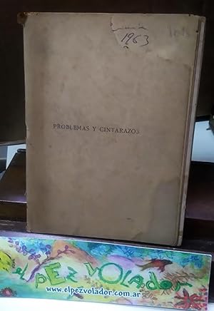Image du vendeur pour Problemas y Cintarazos mis en vente par Librera El Pez Volador