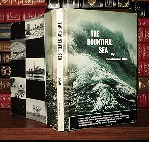 Imagen del vendedor de THE BOUNTIFUL SEA a la venta por Rare Book Cellar