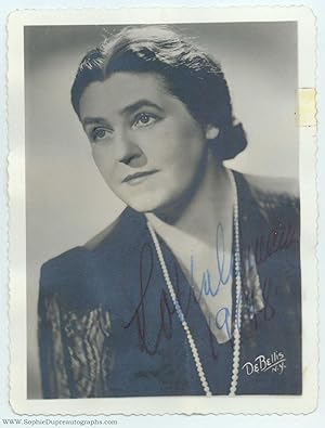 Portrait photo, by De Bellis, New York, (Lotte, 1888-1976, German-born American Soprano)
