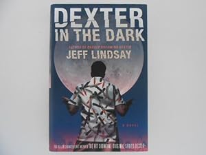 Bild des Verkufers fr Dexter in the Dark zum Verkauf von Lindenlea Books