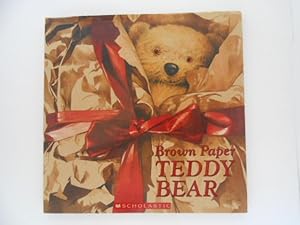 Immagine del venditore per Brown Paper Teddy Bear venduto da Lindenlea Books