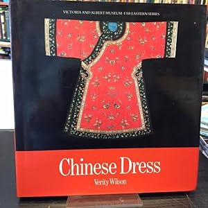 Immagine del venditore per Chinese Dress venduto da Foster Books - Stephen Foster - ABA, ILAB, & PBFA