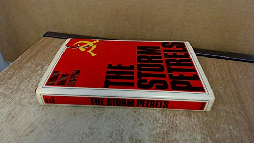 Beispielbild fr The Storm Petrels: The First Soviet Defectors, 1928-38 zum Verkauf von WorldofBooks