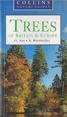 Stock image for Trees of Britain & Europe (Collins Nature Guides) for sale by MusicMagpie