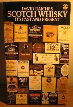 Imagen de archivo de Scotch whisky: Its past and present a la venta por SecondSale
