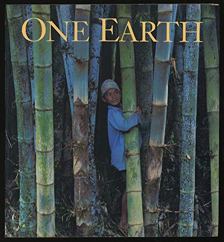 Imagen de archivo de One Earth a la venta por Lowry's Books