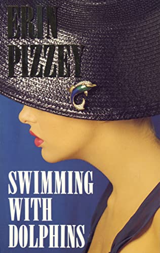 Imagen de archivo de Swimming With Dolphins a la venta por WorldofBooks
