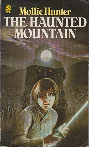 9780006722243: Haunted Mountain (Young Lions S.)