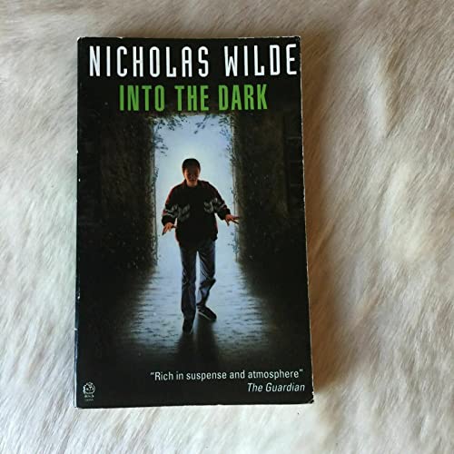 Beispielbild fr Into the Dark (Lions S.) zum Verkauf von WorldofBooks