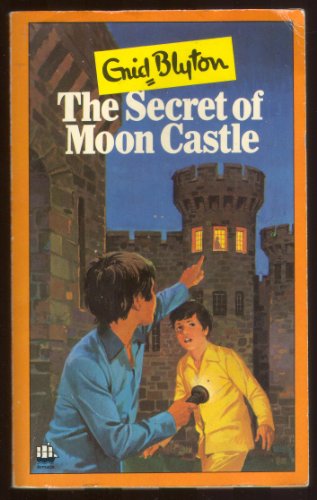 Beispielbild fr The Secret of Moon Castle zum Verkauf von AwesomeBooks