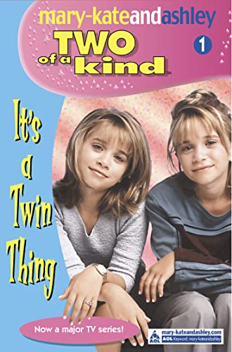 9780007144808: Two Of A Kind (1) - It's A Twin Thing (Two of a Kind Diaries)