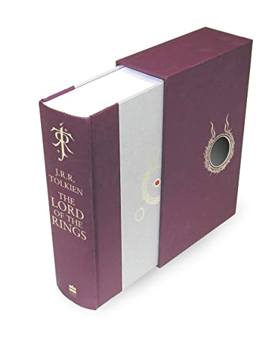 Imagen de archivo de The Lord of the Rings: 50th Anniversary Deluxe Edition: The Classic Bestselling Fantasy Novel a la venta por Ria Christie Collections