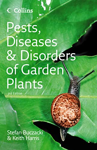 Imagen de archivo de Pests, Diseases & Disorders of Garden Plants a la venta por ThriftBooks-Atlanta