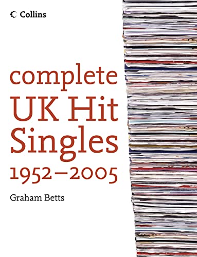 Imagen de archivo de Complete UK Hit Singles 2005 a la venta por WorldofBooks