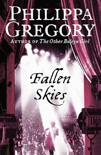 Imagen de archivo de Fallen Skies a la venta por AwesomeBooks