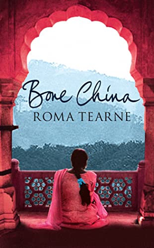 Imagen de archivo de Bone China a la venta por Better World Books Ltd
