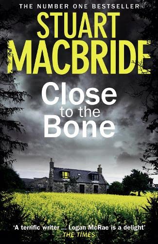 9780007344277: Close to the Bone (Logan McRae, Book 8)