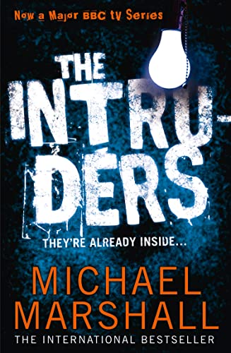 Imagen de archivo de THE INTRUDERS a la venta por WorldofBooks