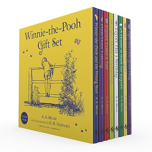 Stock image for Classic Winnie-The-Pooh - 8 Book Gift Book Set for sale by Books Puddle