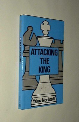 Imagen de archivo de Attacking the King (The Macmillan Chess Library) a la venta por SecondSale