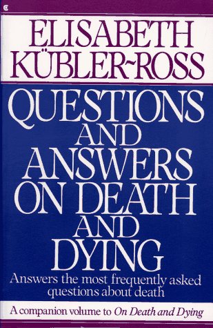 Imagen de archivo de Questions and Answers on Death and Dying a la venta por Kennys Bookstore