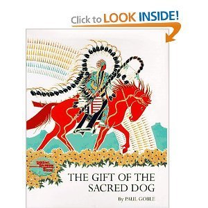Imagen de archivo de The gift of the sacred dog (A new view) a la venta por Austin Goodwill 1101