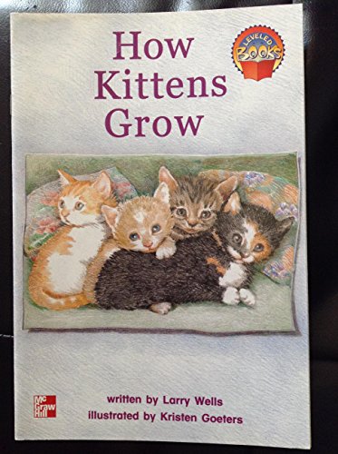 Beispielbild fr How Kittens Grow zum Verkauf von Better World Books