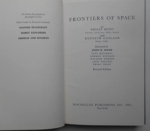 9780025428102: Frontiers of Space (The Pocket Encyclopedia of Spaceflight in Color)