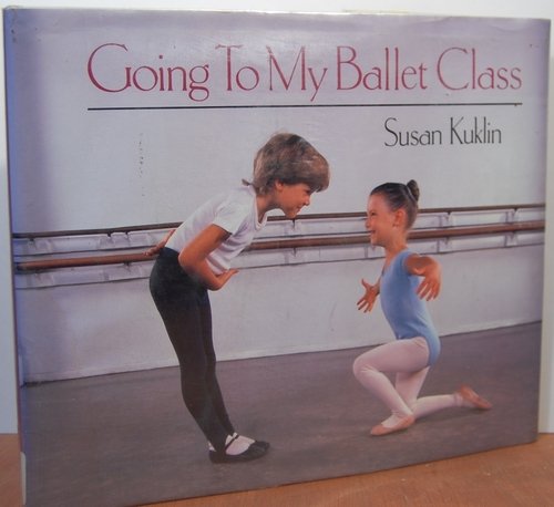 Beispielbild fr Going to My Ballet Class zum Verkauf von Better World Books