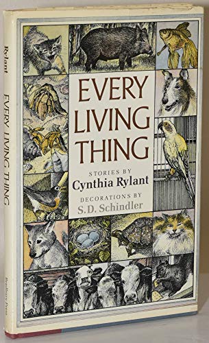 9780027772005: EVERY LIVING THING