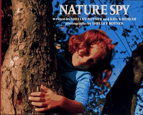 Imagen de archivo de Nature Spy a la venta por Your Online Bookstore