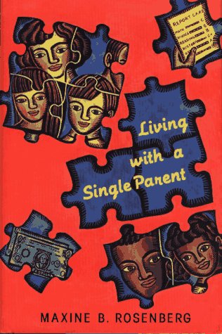 Beispielbild fr Living with a Single Parent zum Verkauf von Better World Books