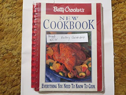 Beispielbild fr Betty Crocker's New Cookbook: Everything You Need To Know to Cook zum Verkauf von Wonder Book