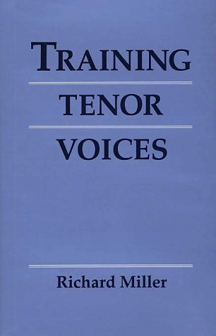 9780028713977: Training Tenor Voices