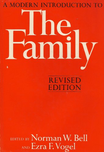 Beispielbild fr Modern Introduction to the Family zum Verkauf von Better World Books