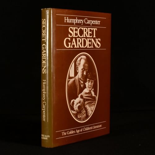9780048090225: Secret Gardens
