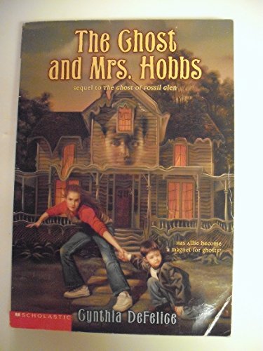 9780060011727: Ghost and Mrs. Hobbs, The